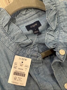 Women’s J. Crew Light Chambray Ruffle-Neck Button Shirt
